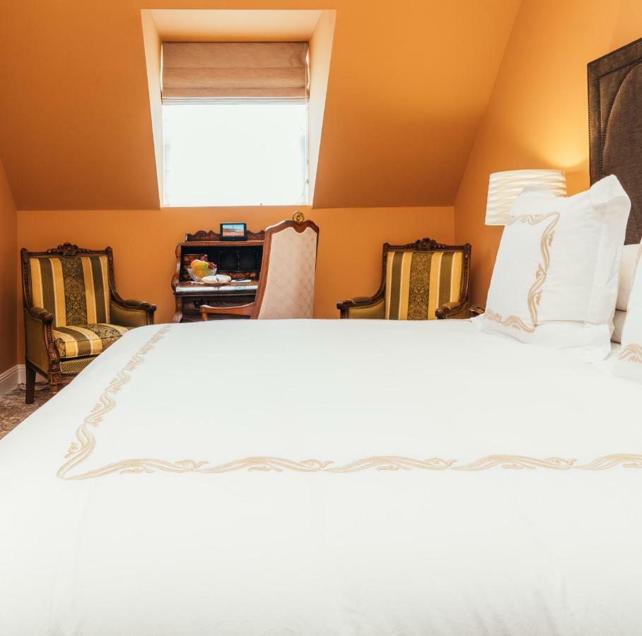 Mansion On Sutter 5*